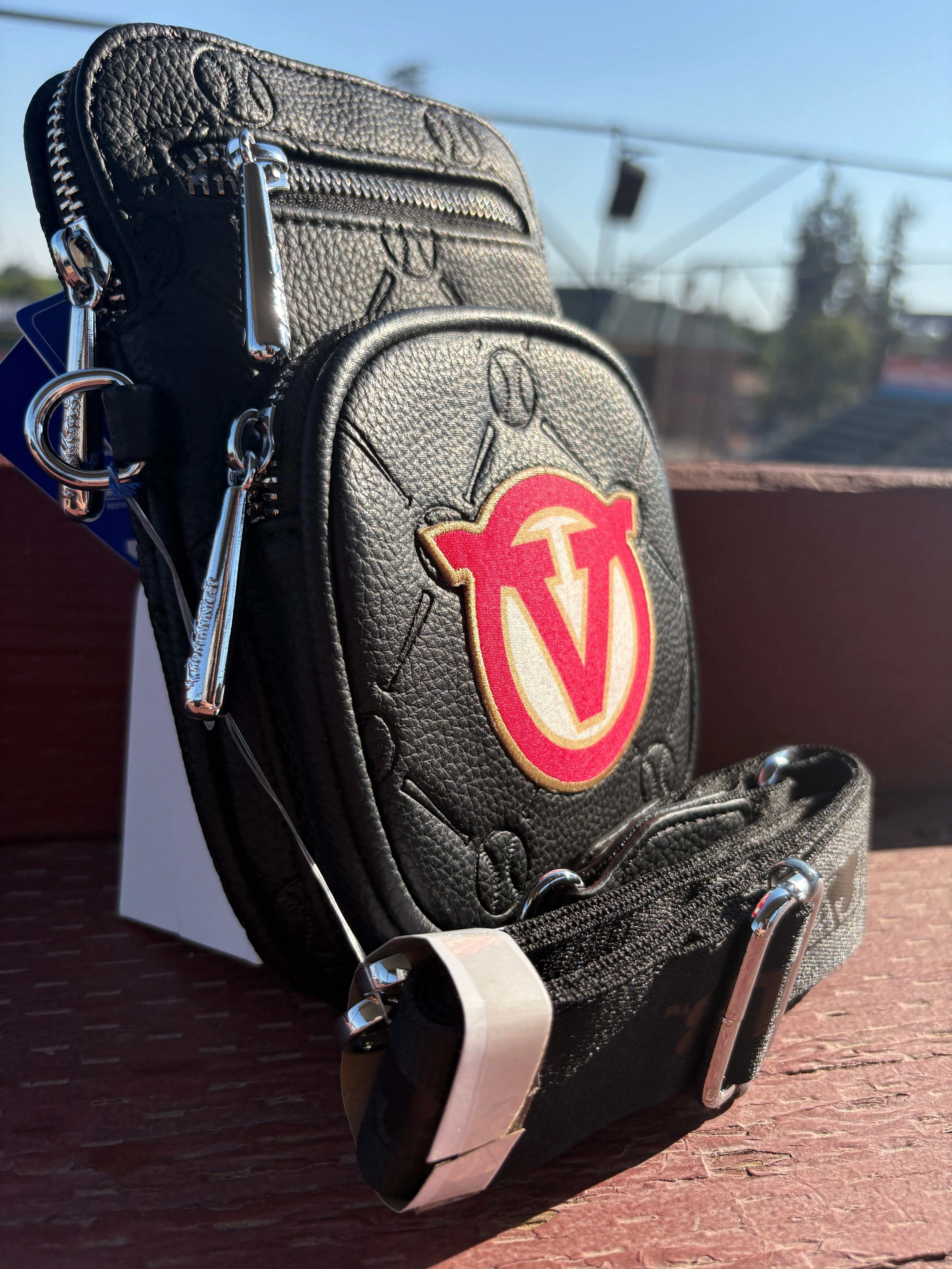 Black Home V Zipper Crossbody/Clutch - Image 2