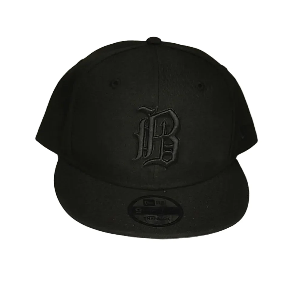 Blackout Old English B 9FIFTY