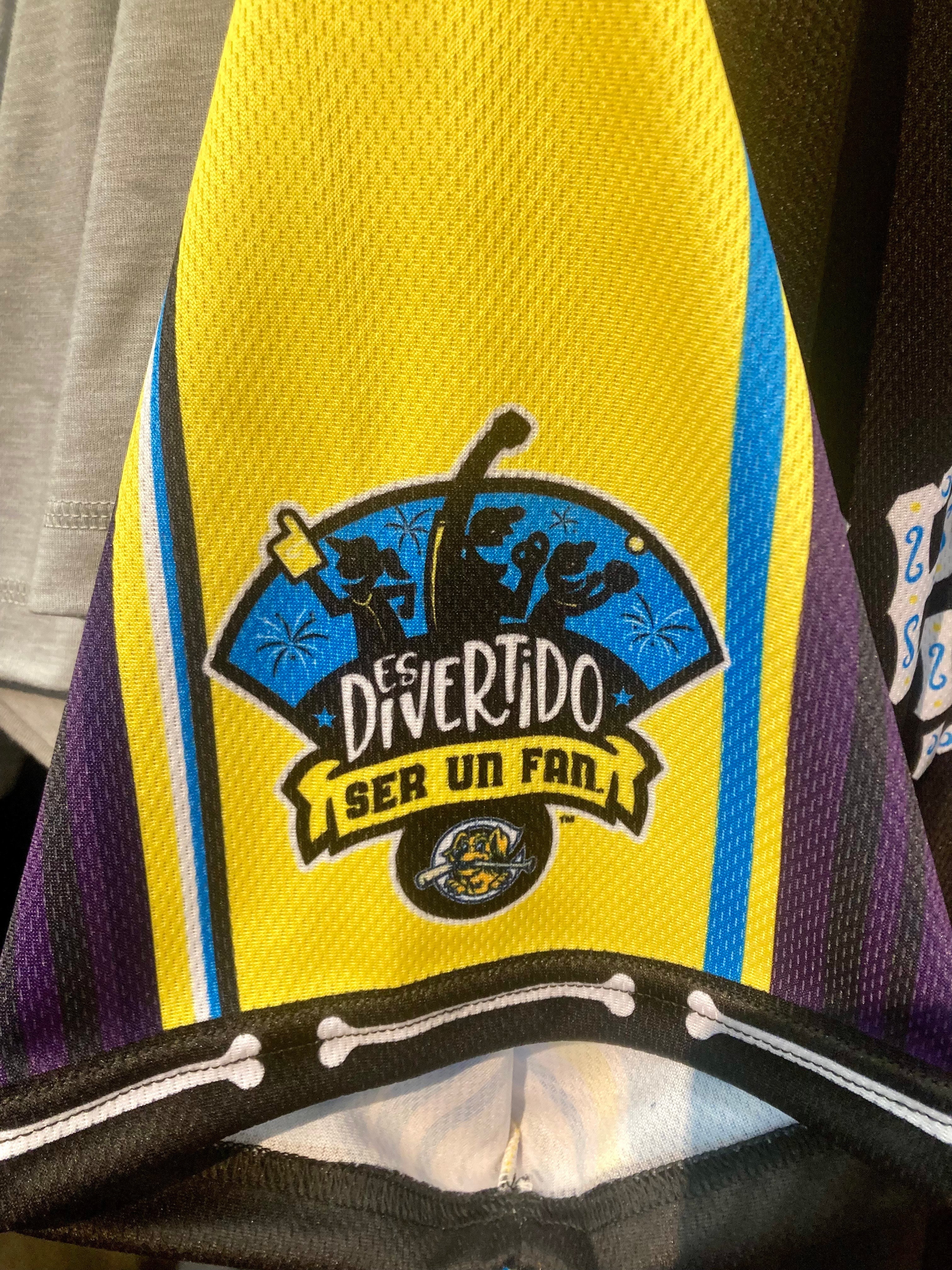 Perros Santos Jersey - Image 3
