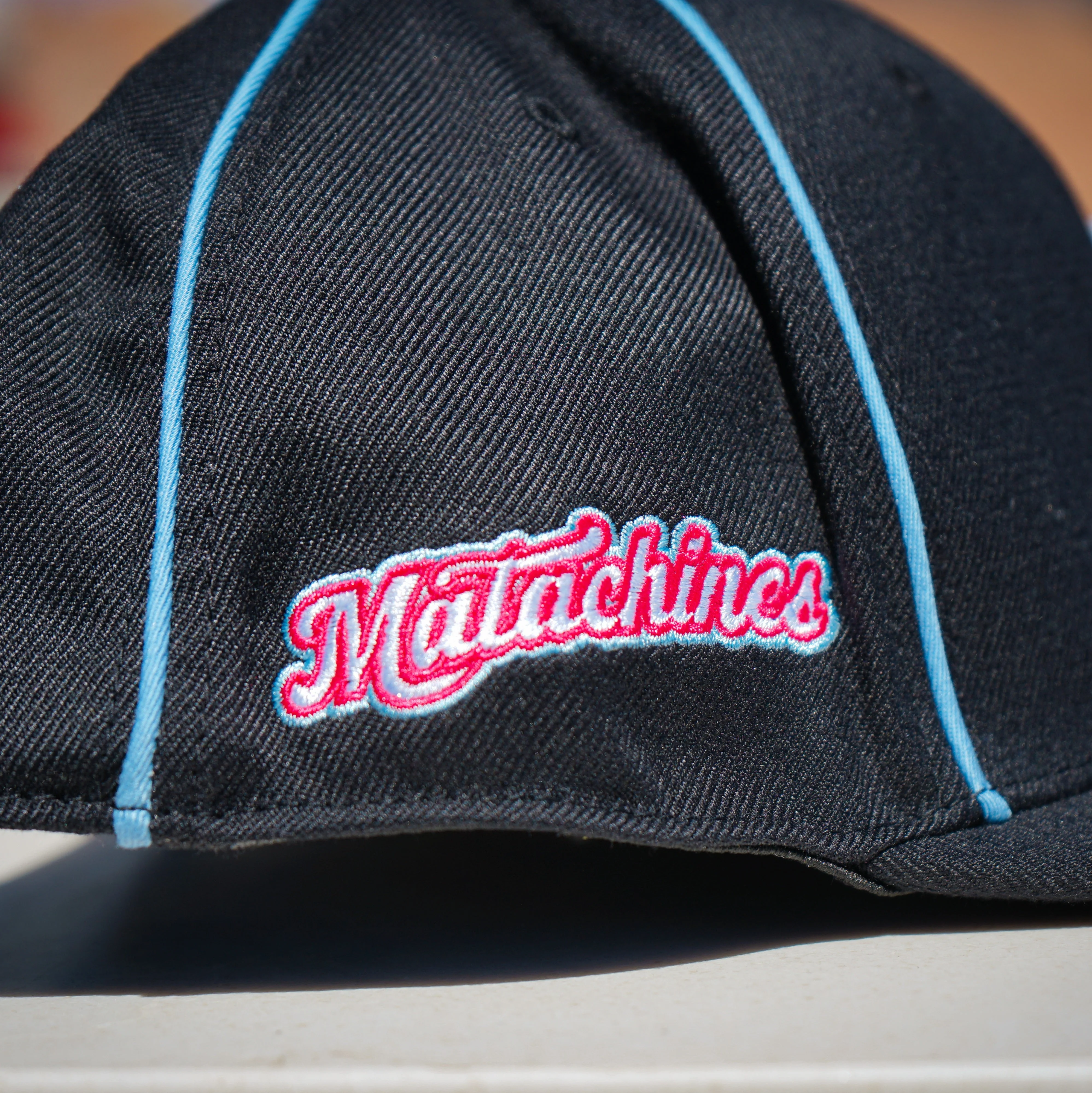 MATACHINES SNAP BACK HAT- BLACK CLOVER - Image 2