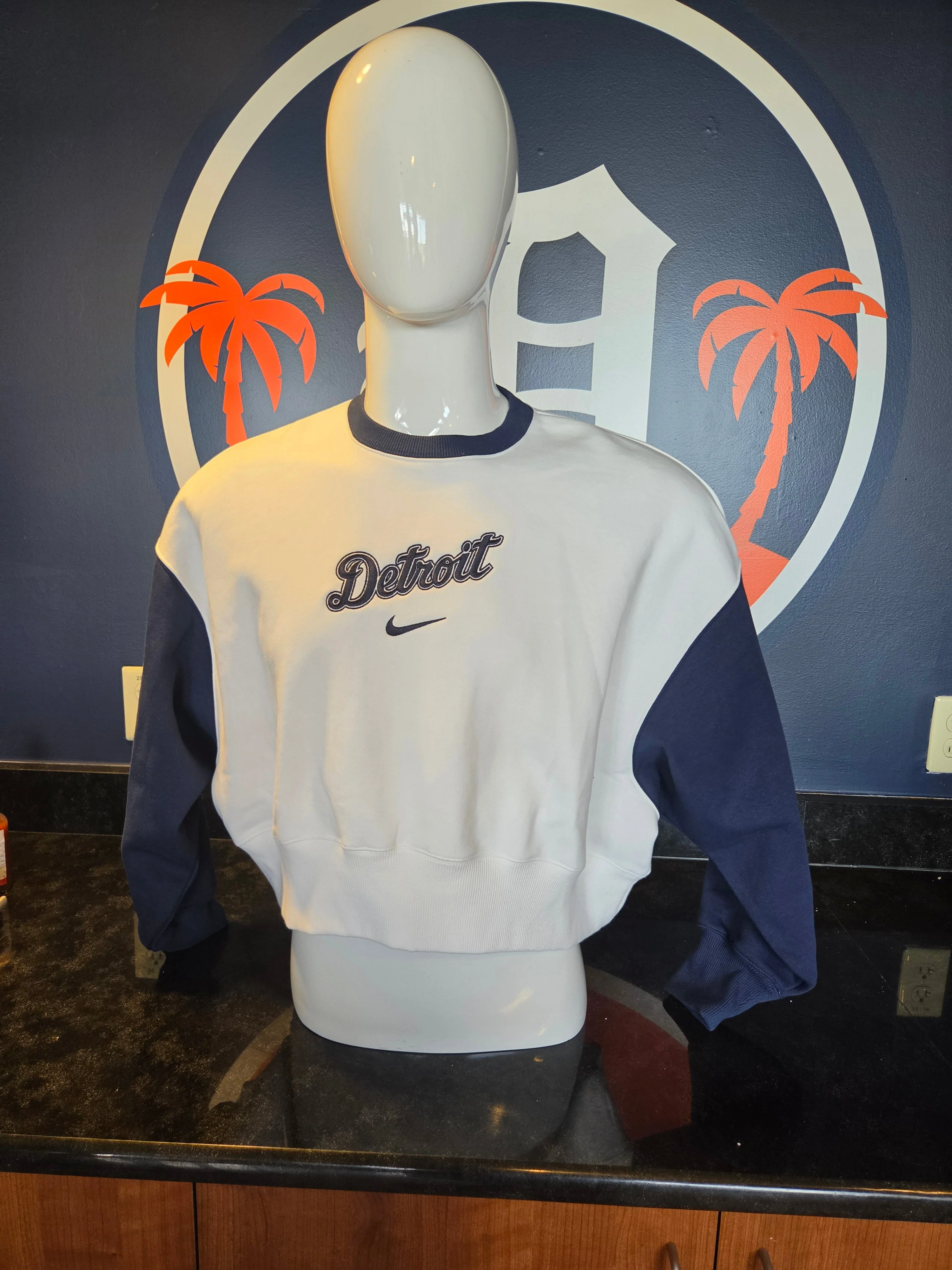 Women's Nike MLB Crewneck Fleece